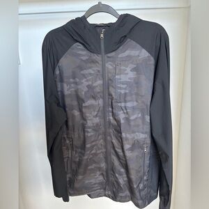 Lululemon Mens Camouflage Windbreaker Surge Jacket Large Lotus Camo